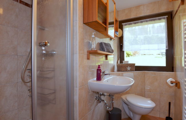 2 bedroom House in Suhl with garden and terrace - Photo 13