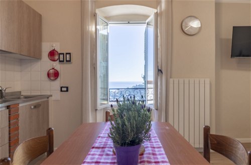 Photo 10 - Maison de 1 chambre à Sanremo avec vues à la mer