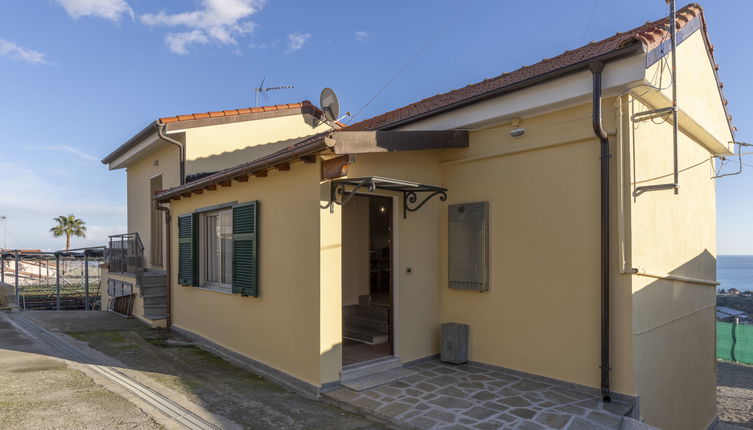 Foto 1 - Haus mit 1 Schlafzimmer in Sanremo mit blick aufs meer