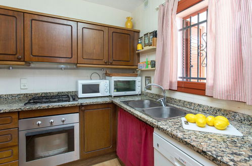 Photo 11 - 4 bedroom House in Calonge i Sant Antoni with swimming pool and garden