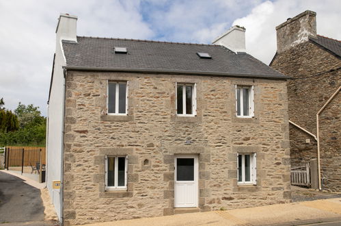 Photo 4 - Maison de 2 chambres à Plounévez-Lochrist avec jardin