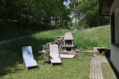 Photo 2 - Maison de 2 chambres à Monteceneri avec jardin et terrasse