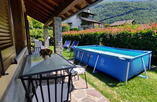 Foto 2 - Casa de 2 quartos em Colico com piscina privada e vista para a montanha
