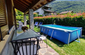 Photo 2 - Maison de 2 chambres à Colico avec piscine privée et jardin