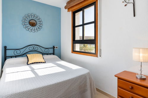Foto 10 - Apartamento de 1 habitación en Roquetas de Mar con piscina y vistas al mar