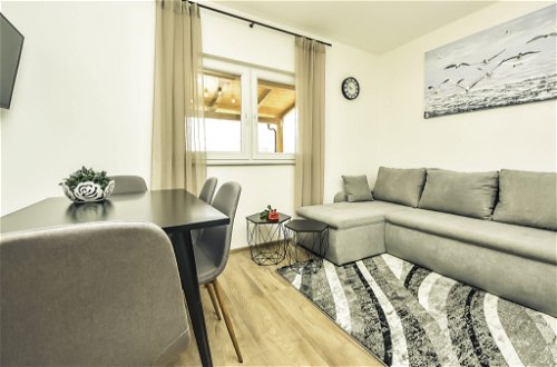 Foto 4 - Appartamento con 3 camere da letto a Vir con terrazza e vista mare