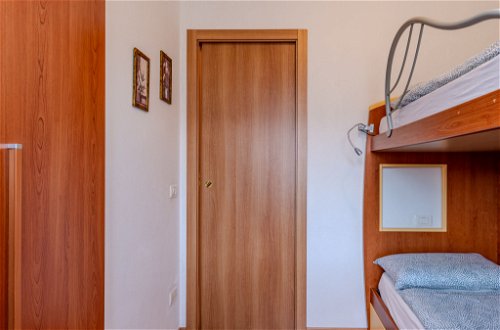 Foto 19 - Appartamento con 2 camere da letto a Gravedona ed Uniti con vista sulle montagne