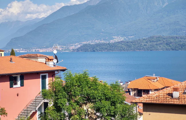3 bedroom Apartment in Gravedona ed Uniti with garden - Photo 16