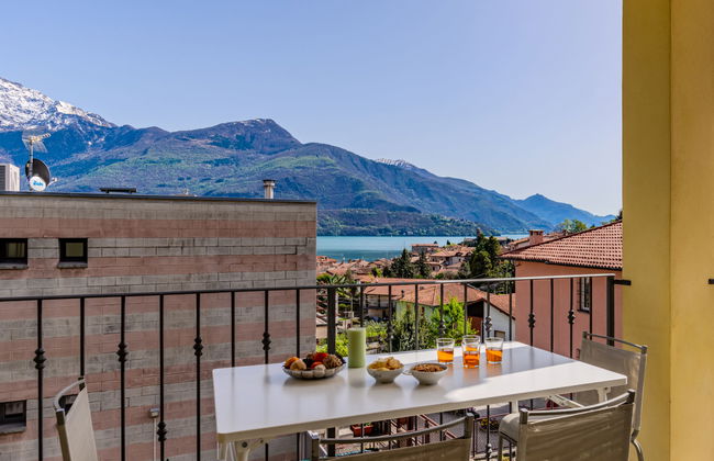 3 bedroom Apartment in Gravedona ed Uniti with garden - Photo 2
