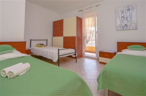 Foto 19 - Apartment mit 4 Schlafzimmern in Jasenice mit blick aufs meer
