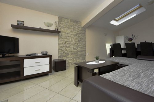 Photo 4 - 4 bedroom Apartment in Jasenice with sea view