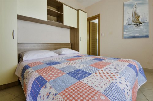 Foto 6 - Apartment mit 4 Schlafzimmern in Jasenice mit blick aufs meer