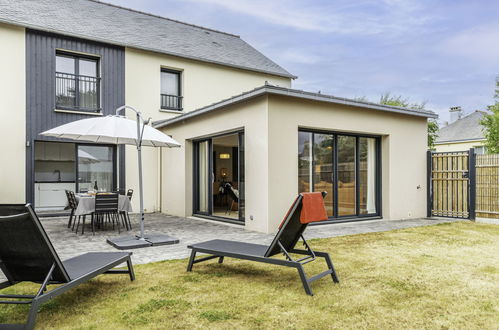 Photo 28 - Maison de 4 chambres à Saint-Lunaire avec jardin et vues à la mer