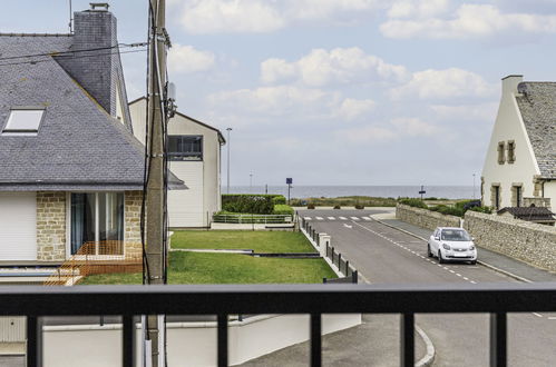 Photo 23 - Maison de 4 chambres à Saint-Lunaire avec jardin et terrasse