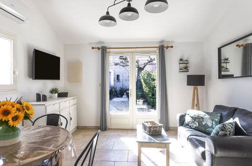 Photo 3 - Maison de 2 chambres à Maussane-les-Alpilles avec piscine et jardin