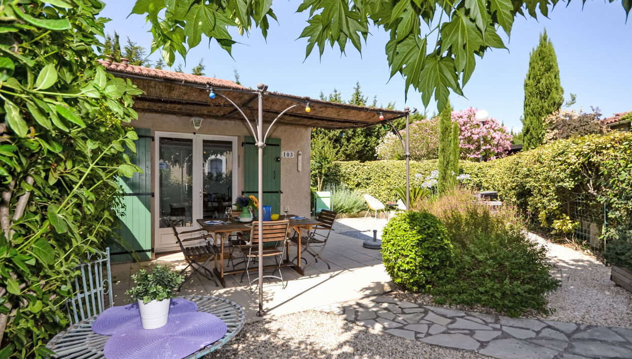 Haus mit 3 Schlafzimmern in Maussane-les-Alpilles mit schwimmbad und garten - Foto 1