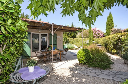 Foto 1 - Haus mit 2 Schlafzimmern in Maussane-les-Alpilles mit schwimmbad und garten