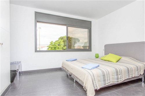 Foto 21 - Haus mit 3 Schlafzimmern in Castelló d'Empúries mit garten und blick aufs meer