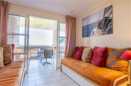 Photo 2 - Appartement de 1 chambre à Saint-Raphaël avec piscine et vues à la mer
