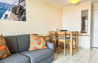 Foto 2 - Apartamento de 1 quarto em Saint-Raphaël com piscina e jardim