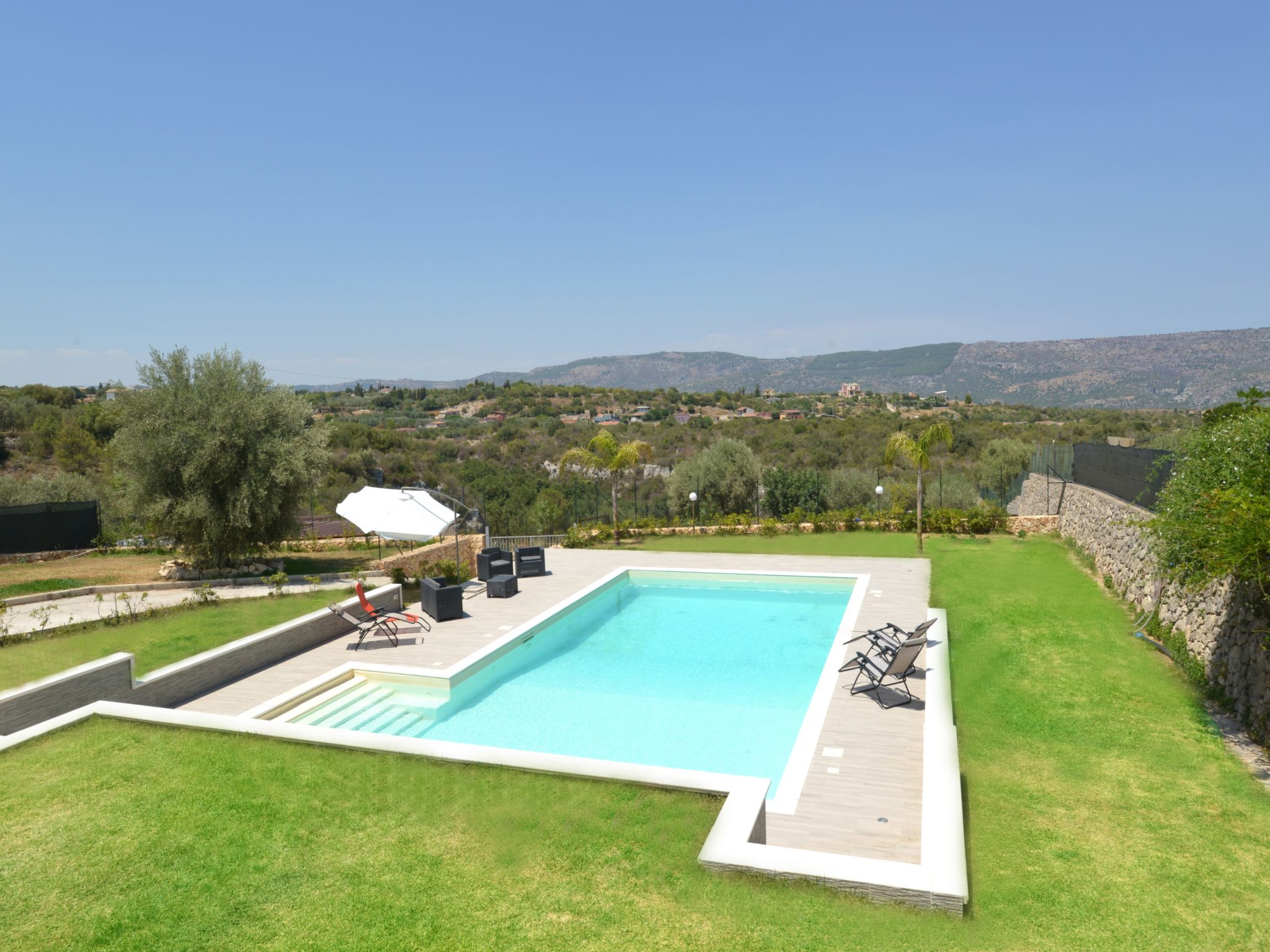 Photo 34 - Maison de 3 chambres à Solarino avec piscine privée et jardin