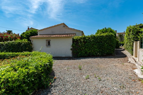 Photo 21 - Maison de 2 chambres à Linguizzetta avec jardin et vues à la mer