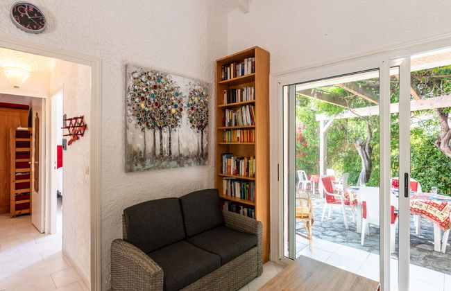 3 bedroom House in Linguizzetta with garden and terrace - Photo 6