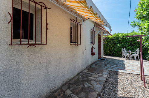 Photo 20 - Maison de 2 chambres à Linguizzetta avec jardin et vues à la mer