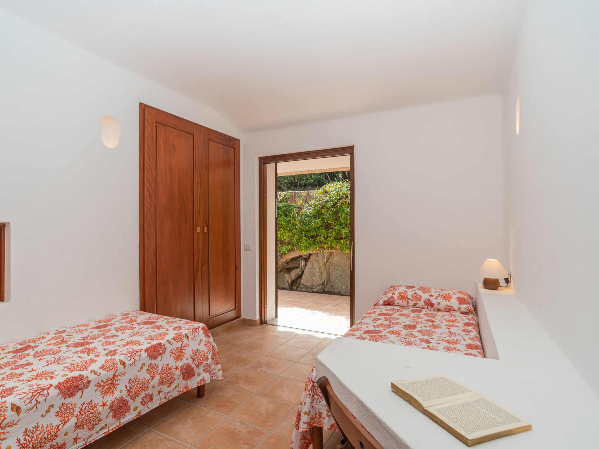 Foto 15 - Casa con 4 camere da letto a Aglientu con giardino e vista mare