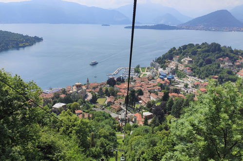 Photo 23 - Appartement de 1 chambre à Laveno Mombello avec vues sur la montagne