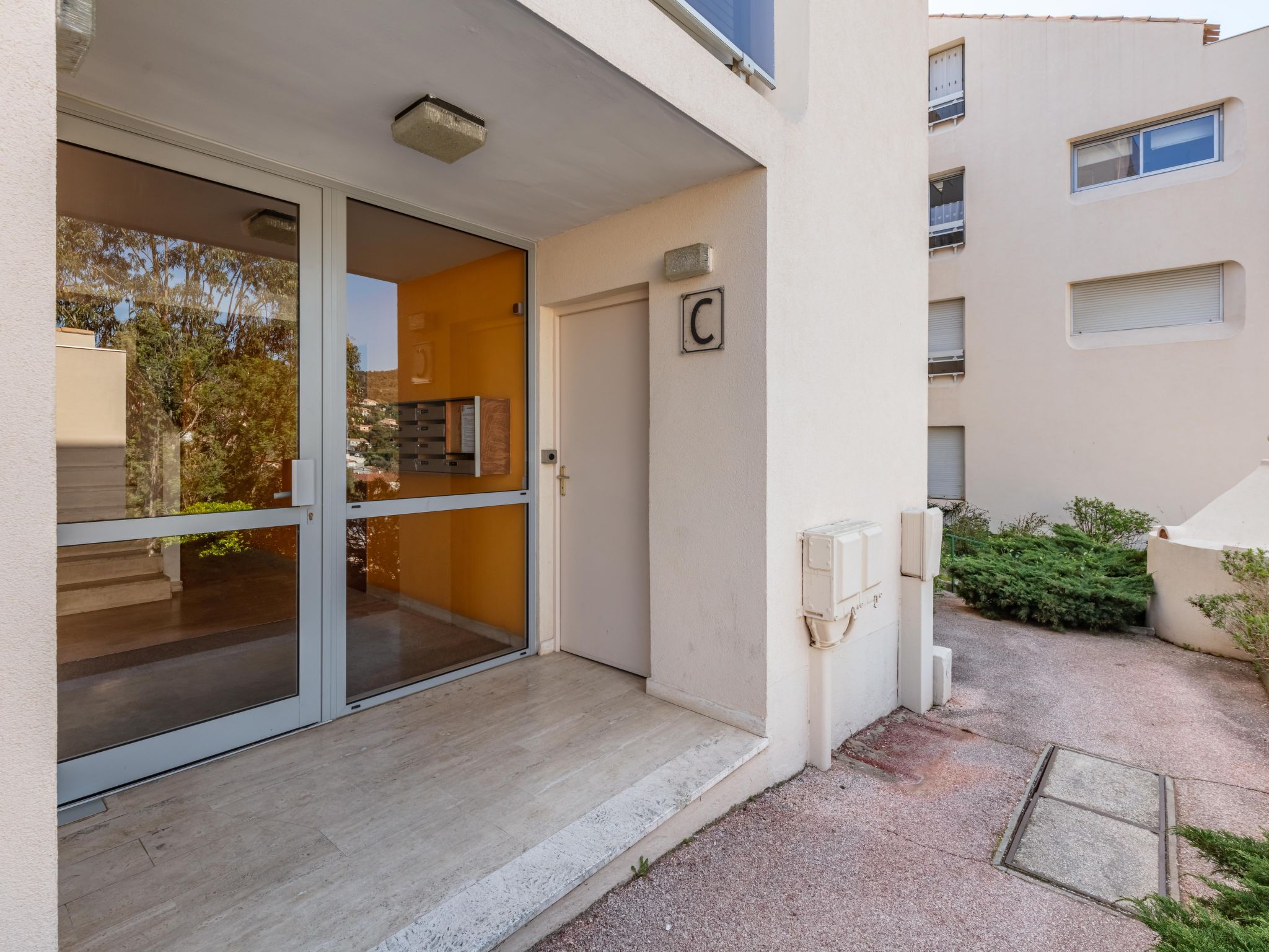 Photo 7 - Appartement de 2 chambres à Hyères avec piscine et vues à la mer