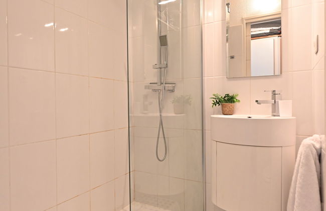 Apartamento de 1 quarto em Saint-Raphaël com piscina e jardim - Foto 12