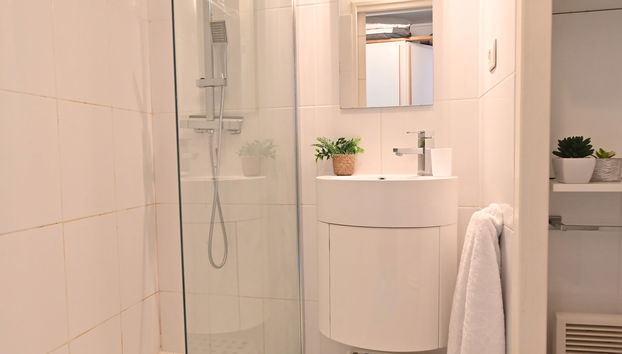 Apartamento de 1 quarto em Saint-Raphaël com piscina e jardim - Foto 5