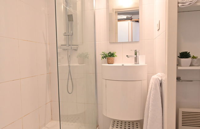 Apartamento de 1 quarto em Saint-Raphaël com piscina e jardim - Foto 5