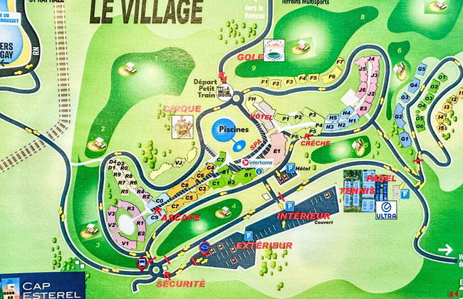 Apartamento de 1 quarto em Saint-Raphaël com piscina e jardim - Foto 45