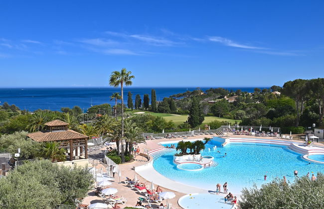 Apartamento de 1 quarto em Saint-Raphaël com piscina e jardim - Foto 50