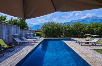 Foto 3 - Casa con 5 camere da letto a Colico con piscina privata e vista sulle montagne