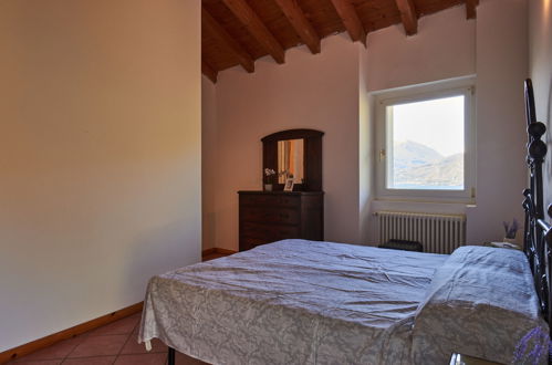 Photo 16 - 2 bedroom Apartment in Bellano with garden and mountain view