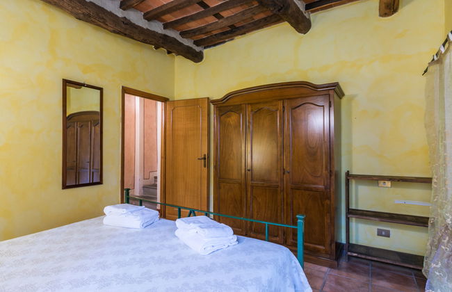 Casa de 8 quartos em Pescia com piscina privada e jardim - Foto 18
