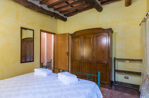 Photo 18 - 4 bedroom House in Pescia with private pool and garden