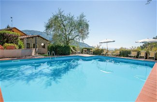Foto 1 - Casa de 4 habitaciones en Pescia con piscina privada y terraza