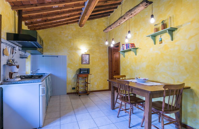 Casa de 8 quartos em Pescia com piscina privada e jardim - Foto 30