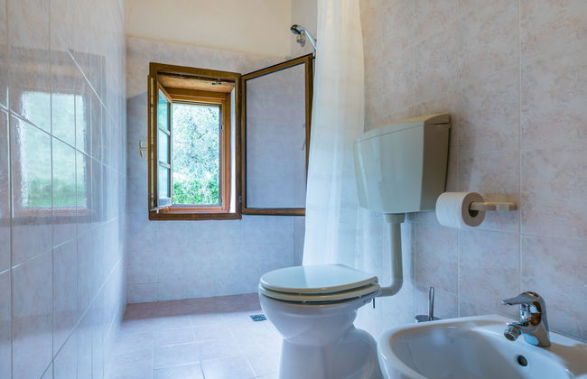 Casa de 8 quartos em Pescia com piscina privada e jardim - Foto 54
