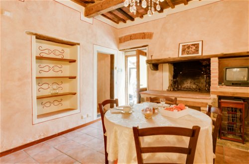 Photo 11 - 4 bedroom House in Pescia with private pool and terrace