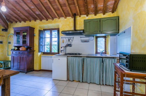 Photo 25 - 4 bedroom House in Pescia with private pool and garden