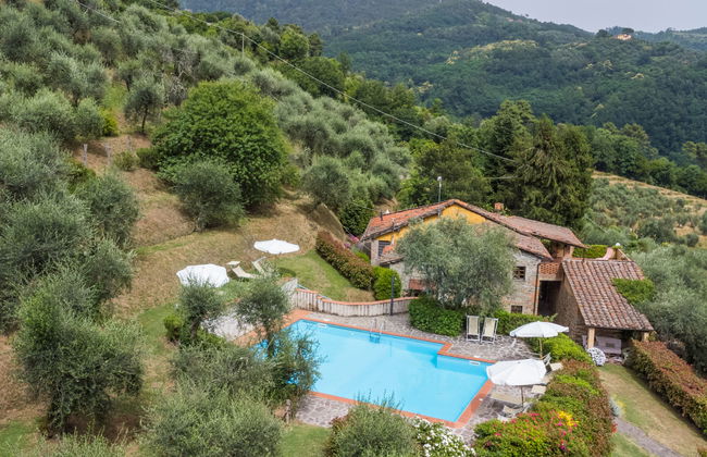 Casa de 8 quartos em Pescia com piscina privada e jardim - Foto 5