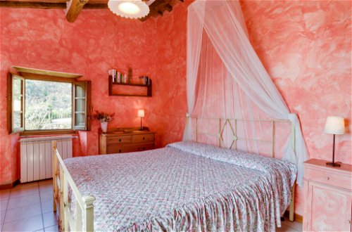 Photo 28 - Maison de 4 chambres à Pescia avec piscine privée et terrasse
