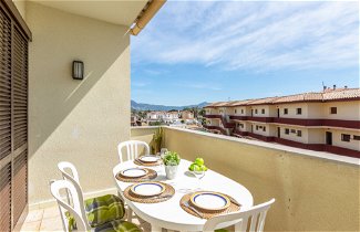 Foto 2 - Apartamento de 2 quartos em Castelló d'Empúries com piscina e vistas do mar