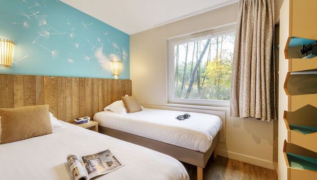 3 bedroom House in Les Trois-Moutiers with swimming pool and terrace - Photo 2