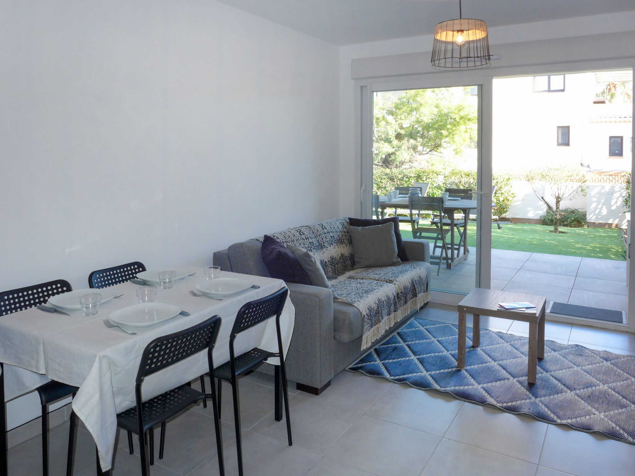 Foto 7 - Apartamento de 2 habitaciones en Fréjus con piscina y vistas al mar